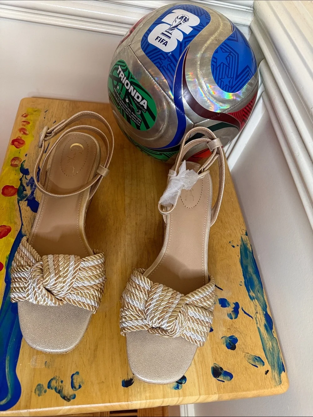 Comfort EST. 1946 Women's Size 9.5 Gold Metallic Knotted Rope Cork Wedge Sandals